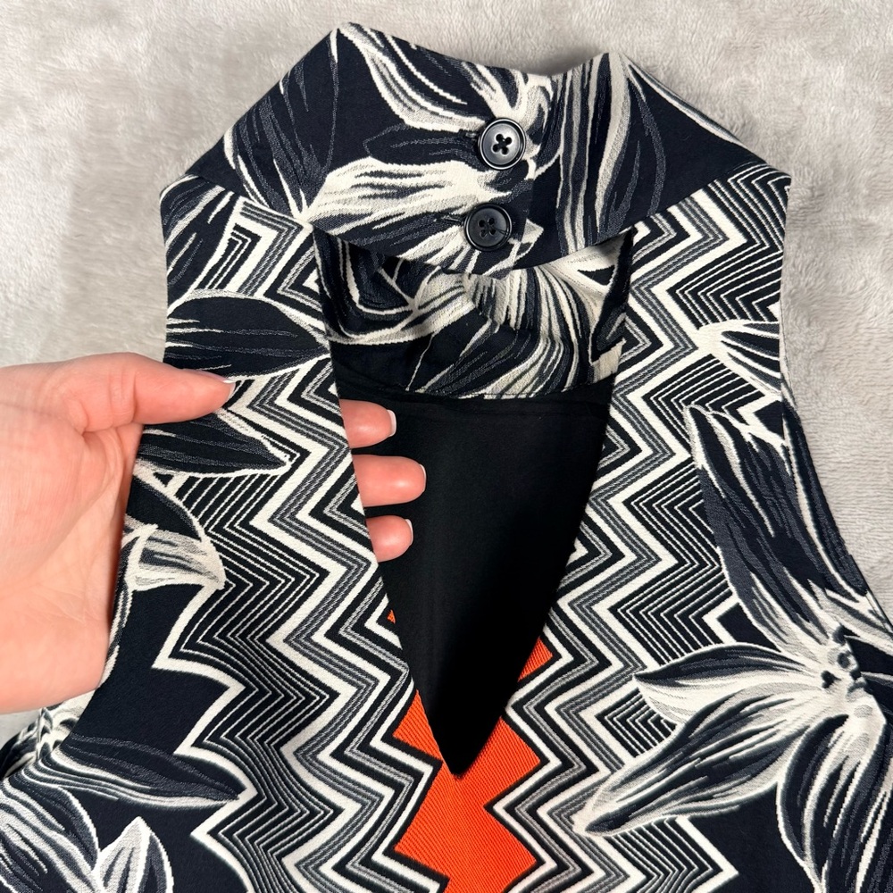 Milly Black White Floral Shift Dress Orange Accent High Neck Size 2 Made USA - Picture 4 of 11